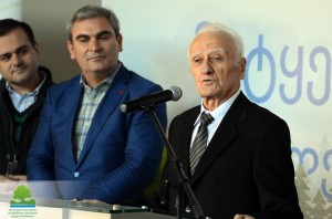 12088381_941738035883167_6064217861349196000_n