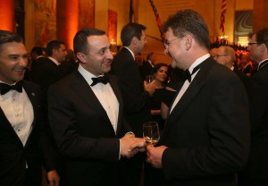 12105877_925883737502703_2134661360806534267_n