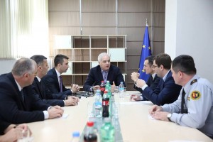 12106981_484078748420012_8272630373378198162_n