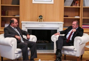 12109229_501708689997409_5506618331175999707_n