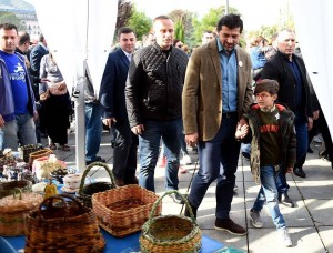 12165730_416420821897440_1161686582_n