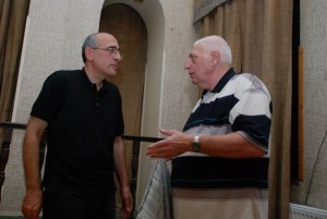 1474659_641374102552591_1156648399_n