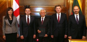 12208674_939993989425011_1106131251357332092_n