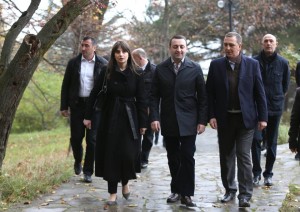 12208728_941672999257110_184095354957712271_n