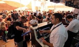 2E2AE87C00000578-0-Tourists_gather_at_the_check_in_counters_at_Sharm_el_Sheikh_airp-a-12_1446846936095
