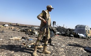 egypt-sinai-plane-_3489078k