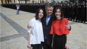 12386555_10205027275273190_1708220349_n