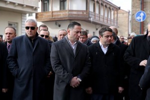 12509331_1929132793977583_1503740566618001591_n