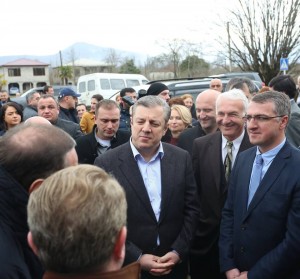 12744368_222713308073701_580664536741375519_n