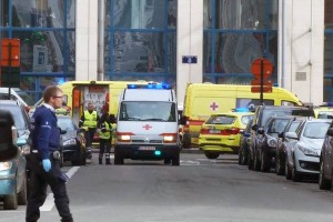 12421854_10205600868732668_1912418743_n