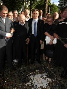 12969381_1274515495910389_1204684535_n