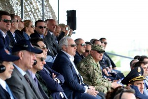 13055413_548360641991822_1052337274730354611_n