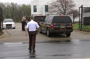 336811F300000578-3552300-image-a-80_1461260421816