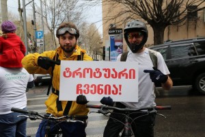 13228076_1297552310273374_682248367_n