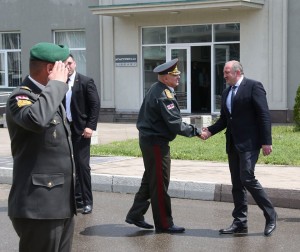 13307425_580968408738103_6669809078978358692_n