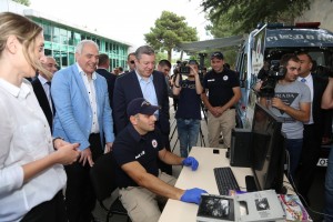 13497647_826546914113976_5715250676298644593_o