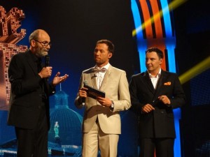 12039513_934834239915120_5556965117872744118_n