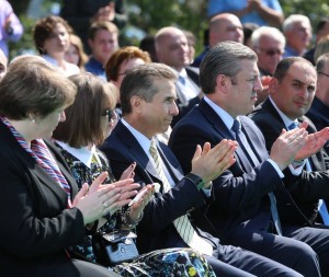 14249987_331379840540380_648569074628181642_o