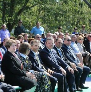 14257632_331379873873710_5233411633805452054_o