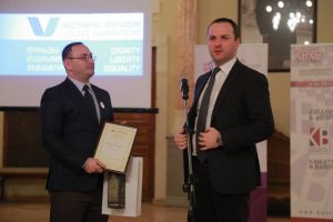 15800893_1784731998454035_1277831657_n