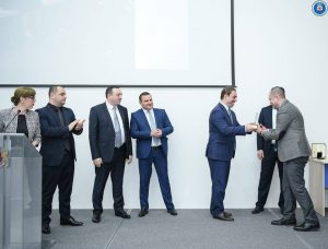 15800909_1343039515718538_116875792_n