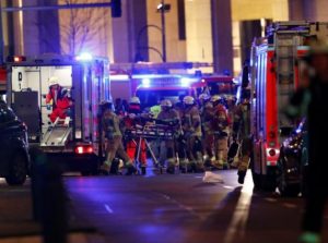 Police and emergency workers are at the site of an accident at a Christmas market on Breitscheidplatz square near the fashionable Kurfuerstendamm avenue in the west of Berlin, Germany, December 19, 2016. REUTERS/Fabrizio Bensch