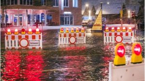 _93272747_037114333-1