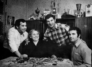 335021_2191213474657_1451786152_o