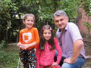 735563_526332700773202_902598496_o