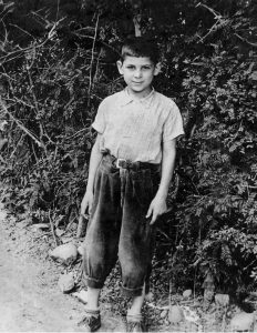 ბავშვობა