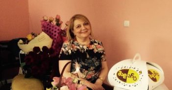 „ყოველთვის პირნათელი და სუფთა ვარ მათთან“ – რატომ ენდობიან ინგა მამუჩიშვილს პატარა პაციენტები