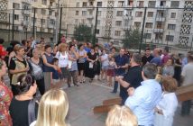 ლევან დავითაშვილი ვაზისუბნის მეორე მიკრორაიონის მოსახლეობას შეხვდა