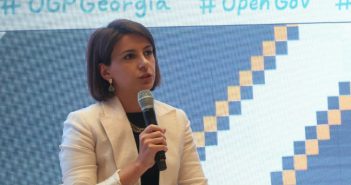 თამარ ჩუგოშვილი: ორშაბათს პარლამენტს მივმართავთ შესაბამისი განცხადებებით საპარლამენტო პოზიციებისა და უმრავლესობის დატოვების შესახებ