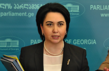 ეკა ბესელია: ხელისუფლებამ უნდა შეისმინოს, როდესაც ელაპარაკება ხალხი და ესაუბრება ეკლესია