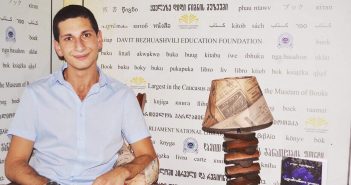 „წერა ჩემთვის გაცილებით მეტს ნიშნავს, ვიდრე უბრალოდ ჰობი“