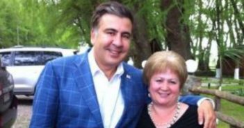 “ნაცმოძრაობის” დეპუტატი ლიეჟში “შატალოზეა”- ცხვიტარია, სააკაშვილთან შეხვედრაზე ისე წავიდა საკრებულოს ადმინისტრაციამ არაფერი იცოდა