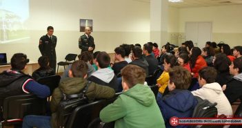 კადეტებმა წეროვნის მე-3 საჯარო სკოლაში საინფორმაციო შეხვედრა გამართეს (ფოტოკოლაჟი)