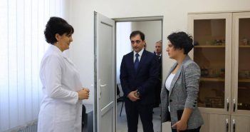 ნათია მეზვრიშვილმა ქობულეთის განახლებული, თანამედროვე სტანდარტების შესაბამისი დროებითი მოთავსების იზოლატორი დაათვალიერა