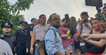 „თბილისი პრაიდის” ორგანიზატორები: კანცელარიასთან დავრჩებით, სანამ არ მოვისმენთ მთავრობის წარმომადგენლებისგან, რომ ემიჯნებიან ამ ძალადობას