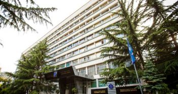 საგამოძიებო სამსახურმა თბილისში 600-მდე პირით დასაქმებული კომერციული ობიექტი დახურა – რამდენიმე თანამშრომელს მაღალი ტემპერატურა აღენიშნება