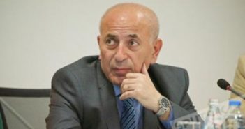 სოსო არჩვაძე: ქვეშეთი-კობის დამაკავშირებელი ახალი გზის პროექტის მნიშვნელობა იმითაცაა განპირობებული, რომ ისევ მანქანების მწკრივი დგას კობის გზაზე