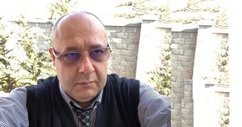 „თან მყინვარწვერს გავყურებ, თან ჩემი სიზმრები გადმომაქვს აიპადის ეკრანზე“…
