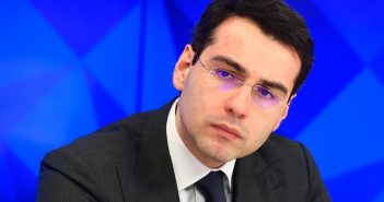 კრემლი აფხაზ ახალგაზრდებს ახალ პარტიაში გააერთიანებს? – “განვითარებულმა მოვლენებმა აჩვენა, რომ ახალგაზრდები მთავარი მამოძრავებელი ძალა გახდნენ”