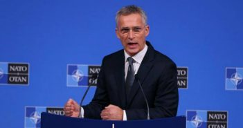 იენს სტოლტენბერგი: ნატო რუსეთთან იარაღის კონტროლის შესახებ დიალოგს მართავს