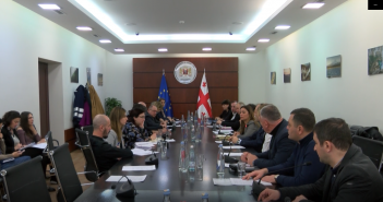 რუსთავის ატმოსფერული ჰაერის ხარისხის გაუმჯობესების სამუშაო ჯგუფის პირველი შეხვედრა გაიმართა(ვიდეო)
