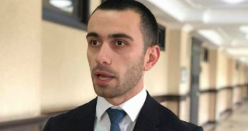 პროკურორი: განაჩენით დადასტურდა, რომ მ.კ. იყო ამსრულებელი და ჯგუფის მეორე წევრთან ერთად ჩაიდინა განზრახ მკვლელობა
