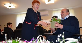 ზესტაფონის მერმა სხვადასხვა სფეროში მოღვაწე წარმატებული ქალბატონები დააჯილდოვა
